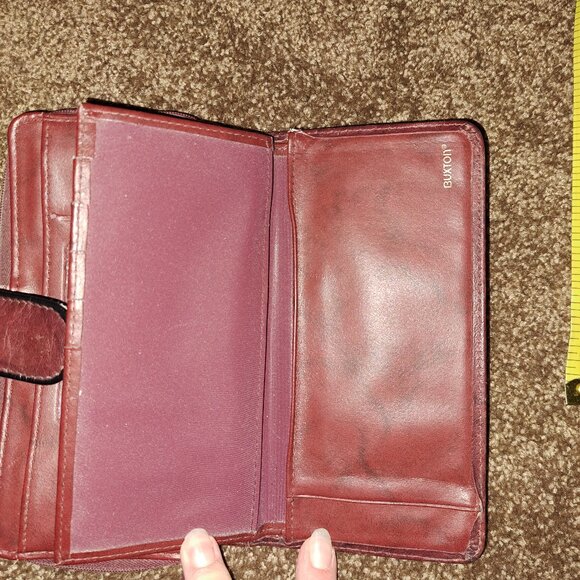 Buxton Top Grain Cowhide Exterior Wallet/Checkbook - Picture 7 of 9